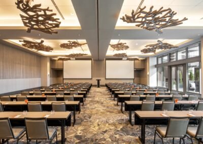 T2 Tables used by Epicurean Atlanta Autograph Collection
